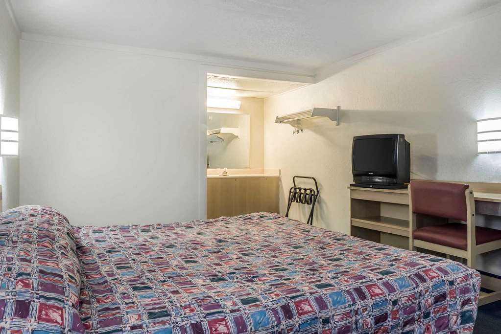 Rodeway Inn Sharonville Pokoj fotografie