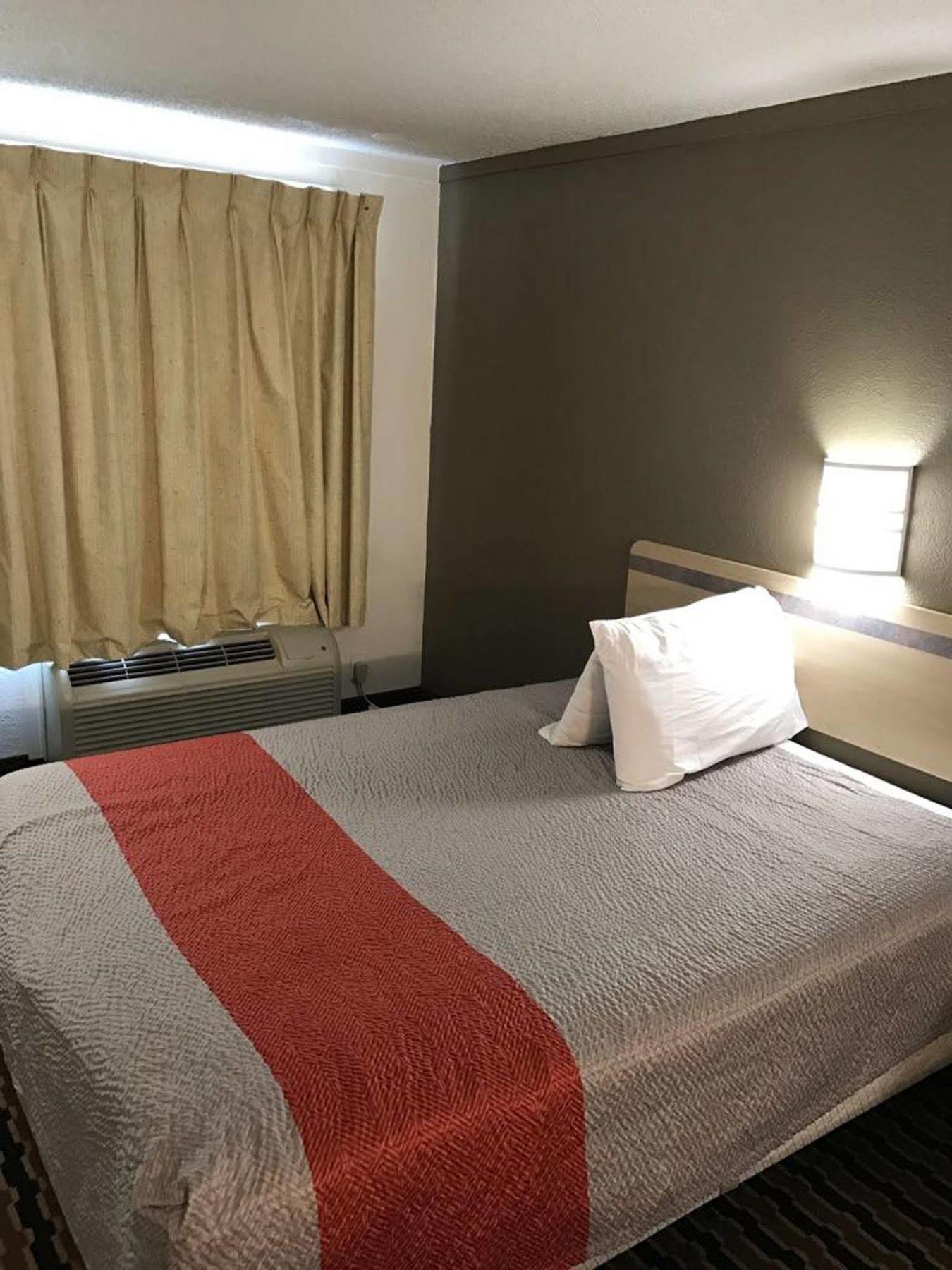 Rodeway Inn Sharonville Exteriér fotografie