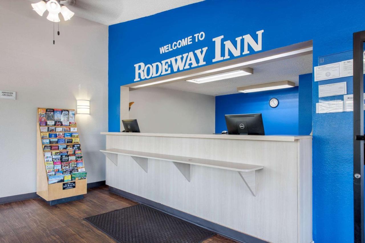 Rodeway Inn Sharonville Exteriér fotografie