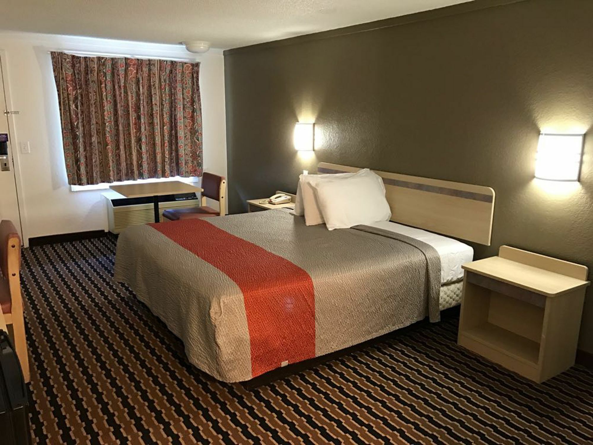 Rodeway Inn Sharonville Exteriér fotografie