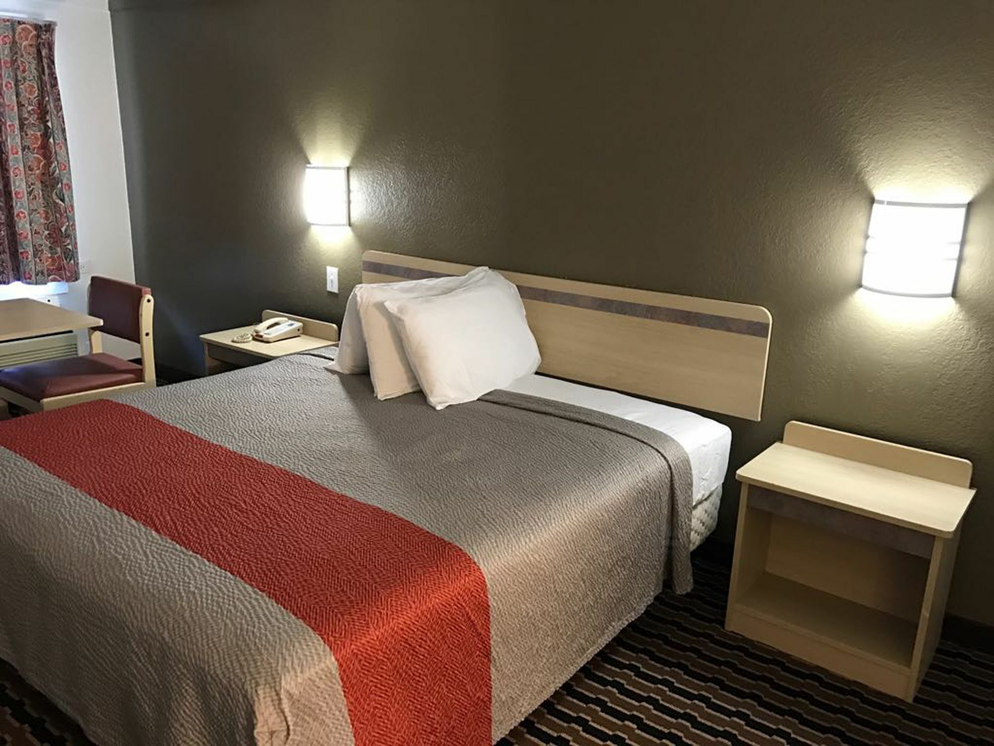 Rodeway Inn Sharonville Exteriér fotografie